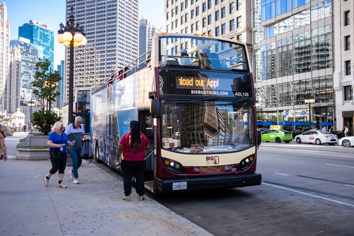 Big Bus Mag Mile 8-31-23 4